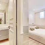 Apartman Amazing 3br8p - Place De L'etoile