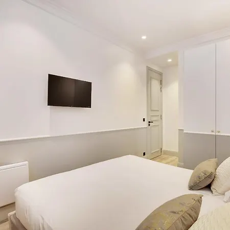Amazing 3br8p - Place De L'etoile * Париж