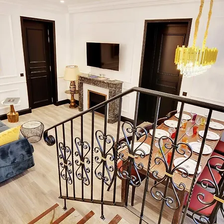 Апартаменты Amazing 3br8p - Place De L'etoile