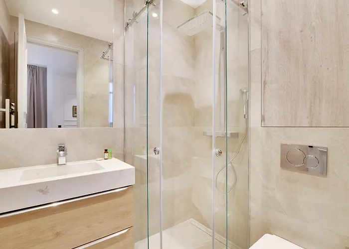 Amazing 3br8p - Place De L'etoile Parigi