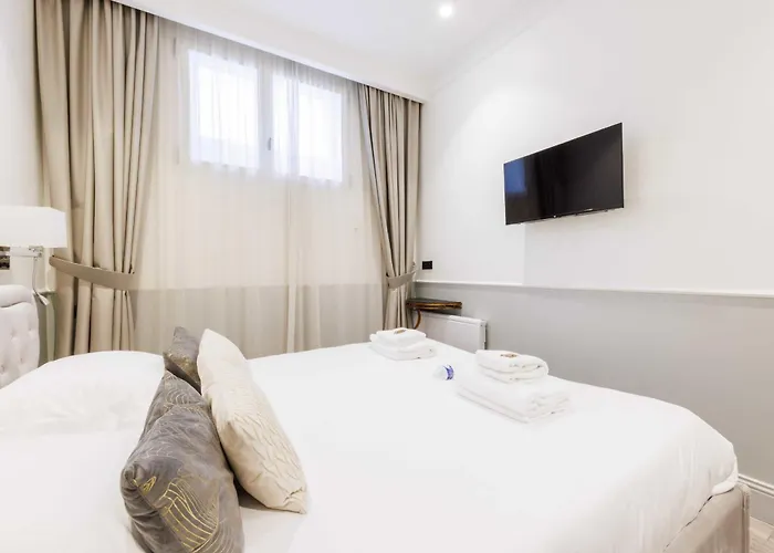 Amazing 3br8p - Place De L'etoile Parigi